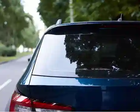 Изображение-замена заднего стекла автомобиля