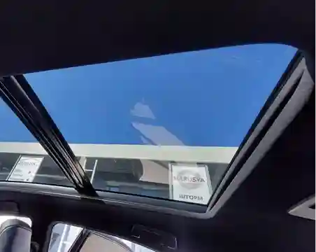 Изображение-замена панорамного стекла автомобиля